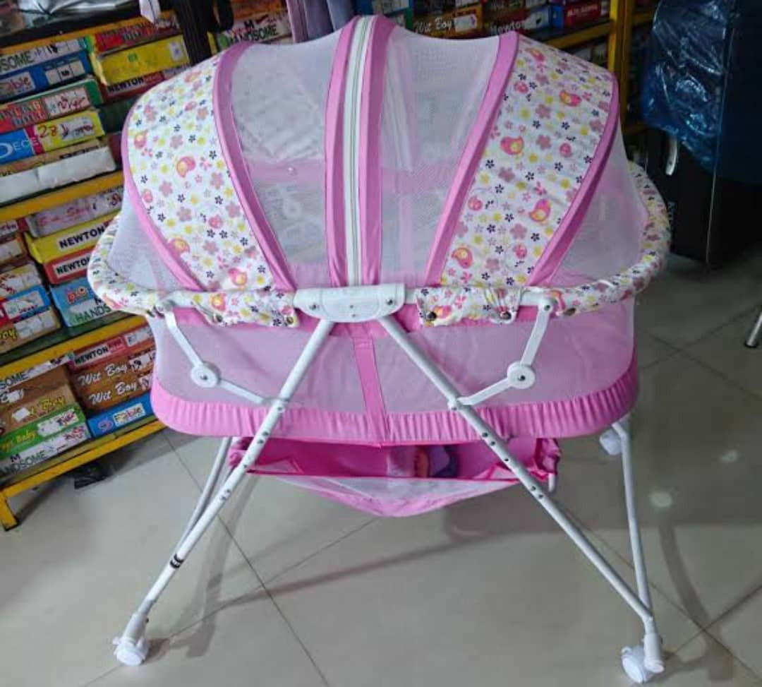 Rocking Baby Cot