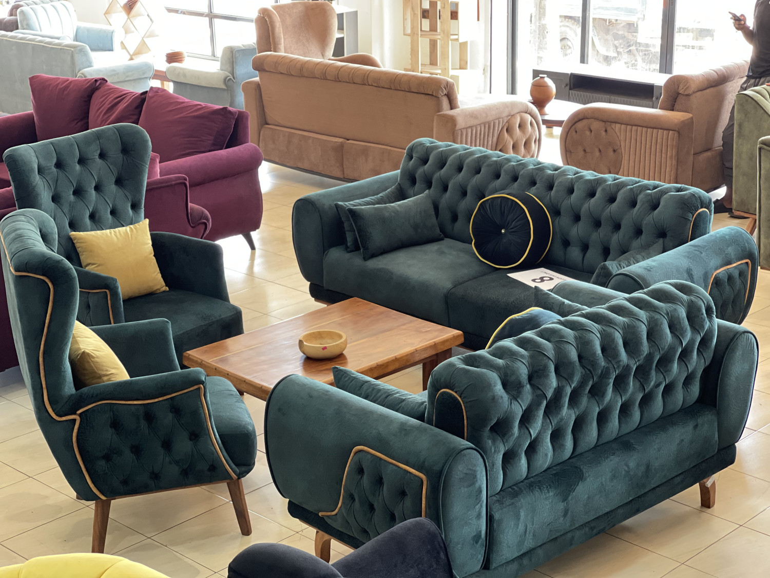 Ornamental Home Executive Sofa Set Furniture