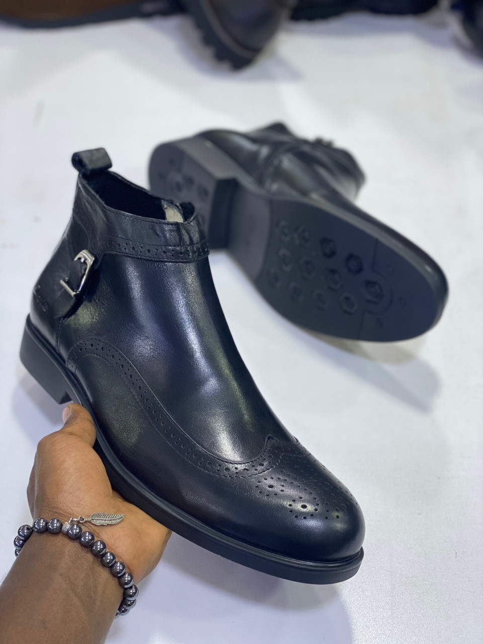 Men’s Clarks Boot Shoe Boot-Black