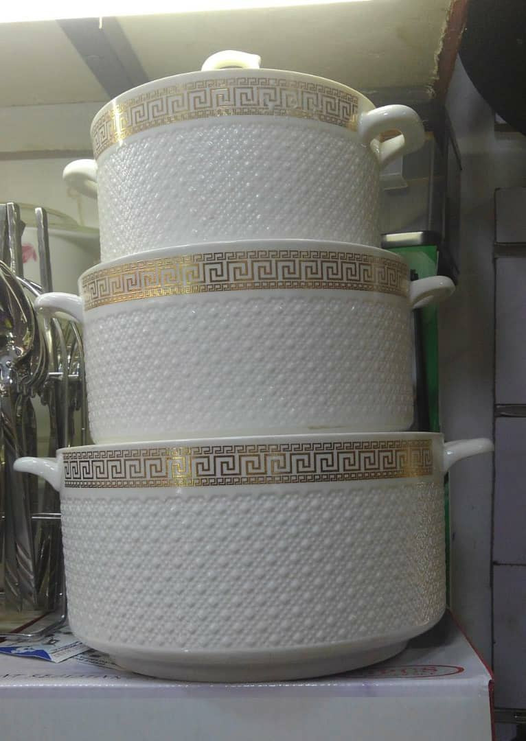 Ceramic serving dishes