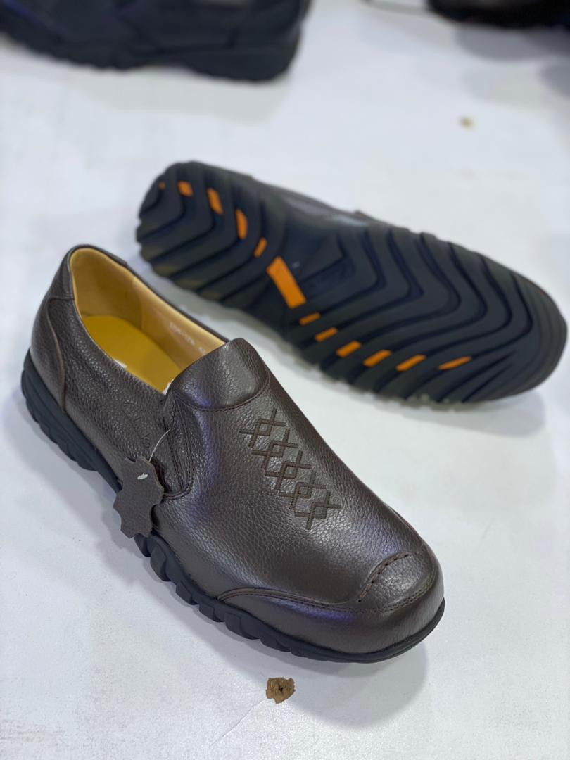 Fashion Lace-Up Pointed Toe Casual Shoes New